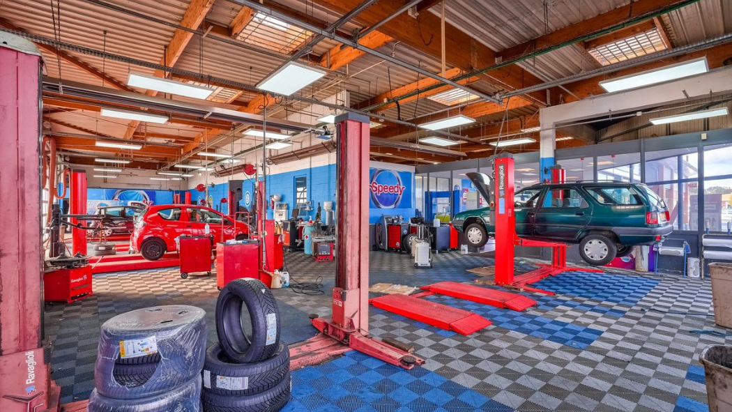 À VENDRE – Garage automobile clé en main – Speedy – Villeneuve-Saint-Georges 🛠️