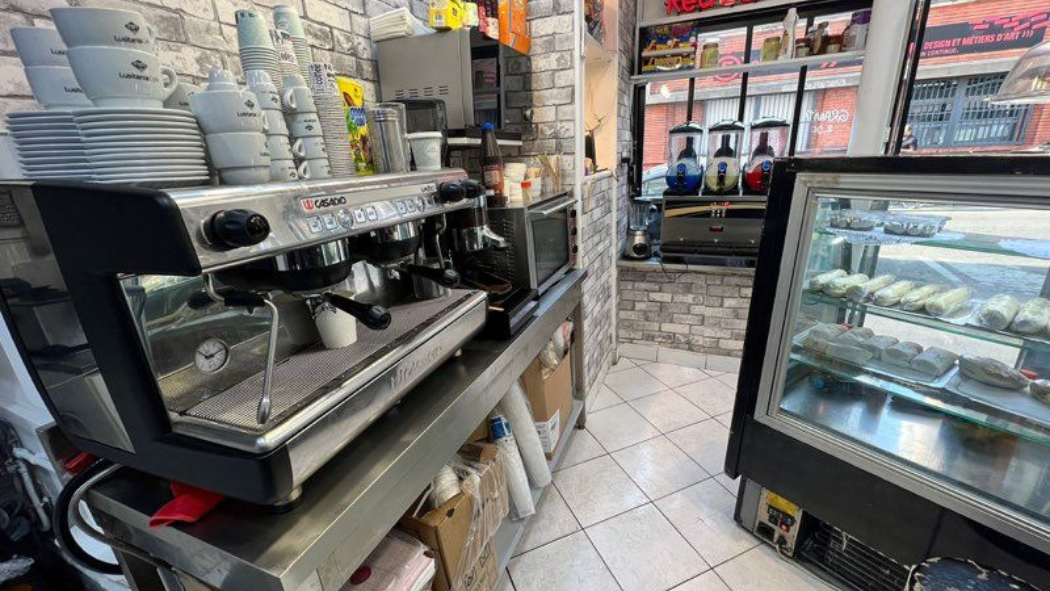 À VENDRE – Fonds de commerce Crêperie / Snack / Sandwicherie – Paris 10e